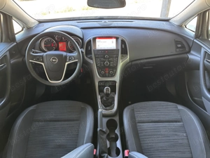 Opel Astra J Sedan 1.4 Turbo - imagine 7