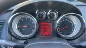 Opel Astra J Sedan 1.4 Turbo - imagine 8