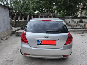 Se vinde Kia Ceed an 2008 - imagine 4 Se vinde Kia Ceed an 2008 - imagine 4