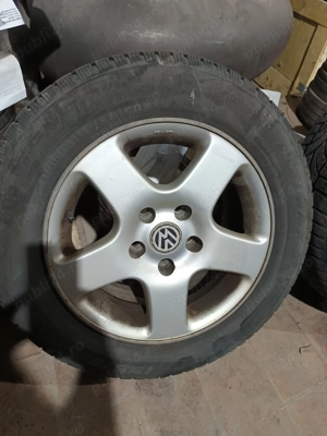 Vand VW Passat B5.5 1.9TDI/2002 lovit, pentru piese si set 4 jante aliaj+4 cauciucuri de iarna