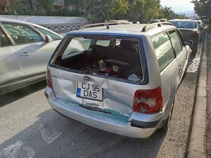 Vand VW Passat B5.5 1.9TDI/2002 lovit, pentru piese si set 4 jante aliaj+4 cauciucuri de iarna - imagine 6