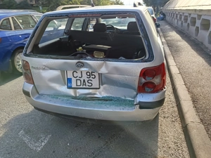 Vand VW Passat B5.5 1.9TDI/2002 lovit, pentru piese si set 4 jante aliaj+4 cauciucuri de iarna - imagine 8