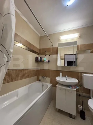 Oportunitate , Apartament de tip penthouse , 3 Camere 84 Mp plus Terasa 30 Mp - imagine 6