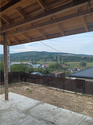 Barnova CASA PARTER su 101mp 4cam 2 bai 450mp teren toate utilitatile la gata - imagine 11