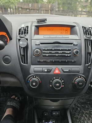 Se vinde Kia Ceed an 2008 - imagine 8 Se vinde Kia Ceed an 2008 - imagine 8