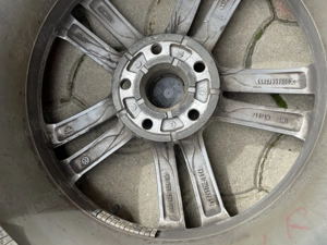 Vând janta originală și cauciuc VW - imagine 2