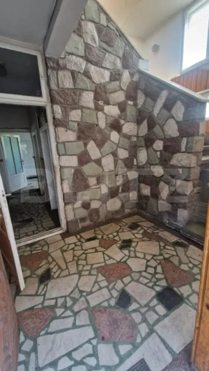 Casa deosebita D-P-E+POD, 6 camere, 200 mp + 1053 mp teren, garaj - Tractorul