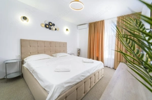 Hotel - 14 Camere - Lipovei - Aradului - 4500 euro - imagine 2