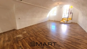 Spatiu comercial / birouri 9 Mai