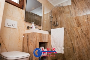 ID 9550 DE ÎNCHIRIAT-Vilă superbă din Cartierul Rezidențial 9 Mai - imagine 13