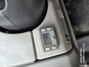 vând Opel Vivaro 2.0 CDTI 2008 8+1 modelul lug - imagine 3