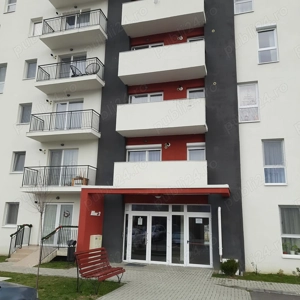 Super ofertă! 2 camere, balcon, 350 euro   lună   Zărnești
