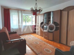 Apartament de inchiriat 3 camere decomandate parter zona Strand Sibiu - imagine 2
