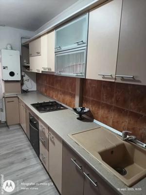 Vând apartament ultracentral Drăgășani Jud . Vâlcea. - imagine 3
