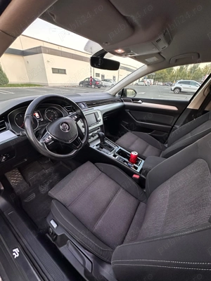 VW Passat B8 2016, motor 2.0 TDI + DSG-Pachet R-Line de fabrica - imagine 2