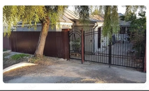 Casă la preț de garsonieră-Golești