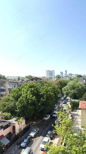 Vanzare -  Apartament 3 camere decomandat – Bulevardul Lacul  Tei – Doamna Ghica, 70 mp, etaj 5 8 - 