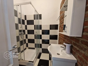 Apartament o cameră, tot confortul, zonă centrală - imagine 8