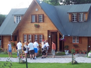 De vanzare: Complexul turistic GYOPAR   Floare de Colț, din Rimetea Jud. Alba