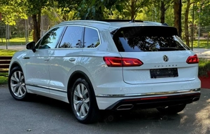 - RATE Fara AVANS - VW Touareg 2019 - imagine 10