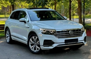 - RATE Fara AVANS - VW Touareg 2019 - imagine 11