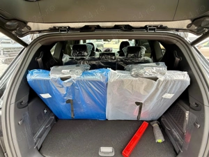 KGM Rexton MY25 Premium 2.2E-XDI 202HP 4WD A8 -7 locuri - imagine 8