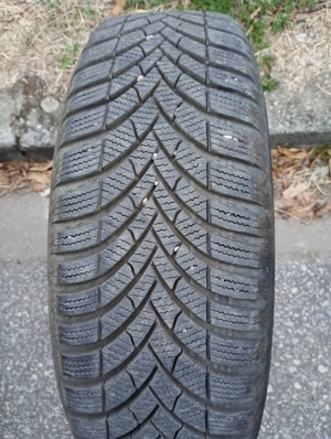 De vânzare  jenti cu cauciucuri  - imagine 2