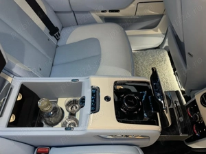 Autoturism m1g marca rolls royce model cullinan - imagine 5