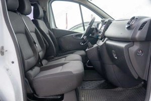 Renault Trafic  - imagine 11