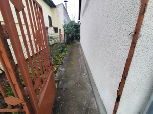 Casa de vânzare cu teren  - imagine 5