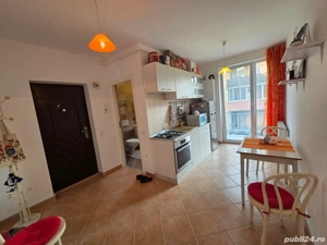 Apartament la cheie,  decomandat, 1 cameră, etaj intermediar,  zona Porii!