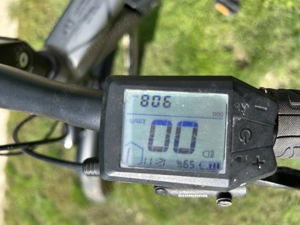 Bicicleta electrică 