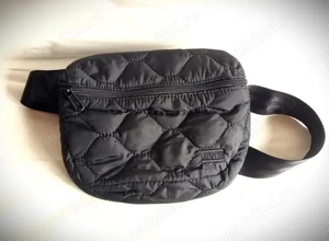 Levi's, borsetă matlasată, nouă, fără etichetă (35 - 25 lei)