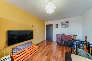 Apartament 2 camere, etaj 1, decomandat, comision 0% - imagine 2