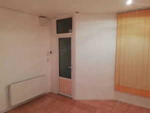 De inchiriat spatiu comercial(birou), 30 mp, stradal - imagine 4 De inchiriat spatiu comercial(birou), 30 mp, stradal - imagine 4
