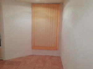 De inchiriat spatiu comercial(birou), 30 mp, stradal - imagine 5 De inchiriat spatiu comercial(birou), 30 mp, stradal - imagine 5