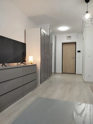 Studio Hils Pallady, Metrou Anghel Saligny 