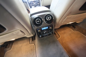 Proprietar vand masina Jaguar XJL, stare ireprosabila - imagine 5