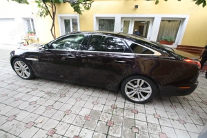 Proprietar vand masina Jaguar XJL, stare ireprosabila - imagine 2