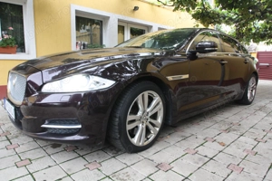 Proprietar vand masina Jaguar XJL, stare ireprosabila - imagine 6