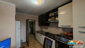 Apartament cu 3 camere decomandat de vânzare   Str. Domnească, lângă Grădina Publică