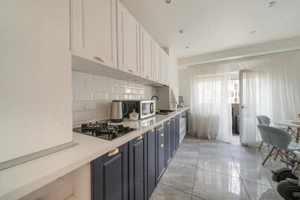 Ideal Firma*Blvd Burebista 3*Pta Alba Iulia*Etaj 3*Luxos* - imagine 4