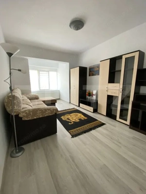 Apartament 2 camere, parcare, zona Centrala - imagine 2