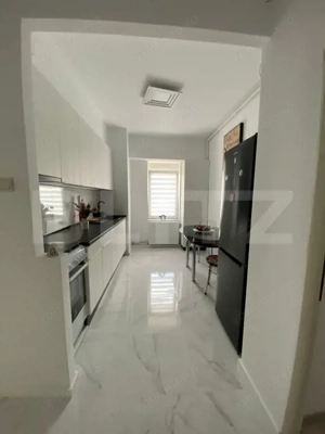 Apartament 2 camere, parcare, zona Centrala - imagine 3