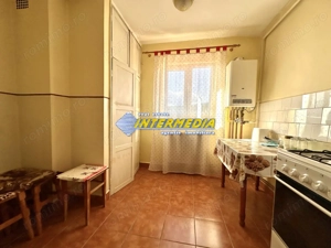 Apartament 2 camere 54 mp de vanzare in Cetate etaj 3  - imagine 10