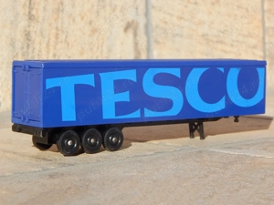 Macheta semiremorca camion tir Tesco 1:87 HO Lledo