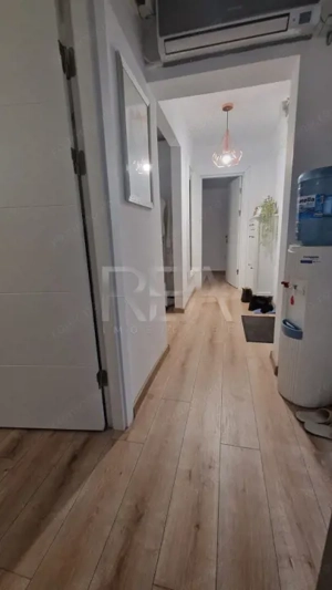 4 Camere | Boc Reabilitat | Metrou 1 Decembrie 1918 - imagine 7