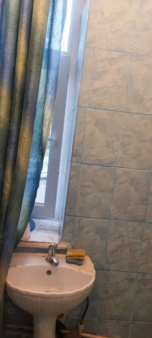 Garsoniera zona centrala Bazar Buzau  40000 EURO usor negociabil - imagine 7