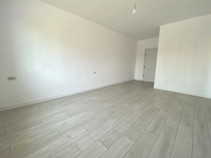Duplex pe parter langa Timisoara | 3 camere si 2 bai | Perete dublu - imagine 5
