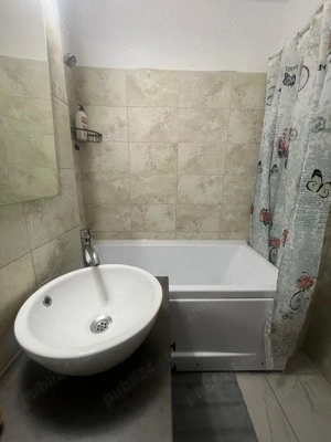 Apartatament in regim hotelier,recent renovat,clima,loc de parcare - imagine 3 Apartatament in regim hotelier,recent renovat,clima,loc de parcare - imagine 3